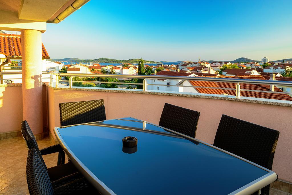 Apartments Resman Vodice Exterior foto